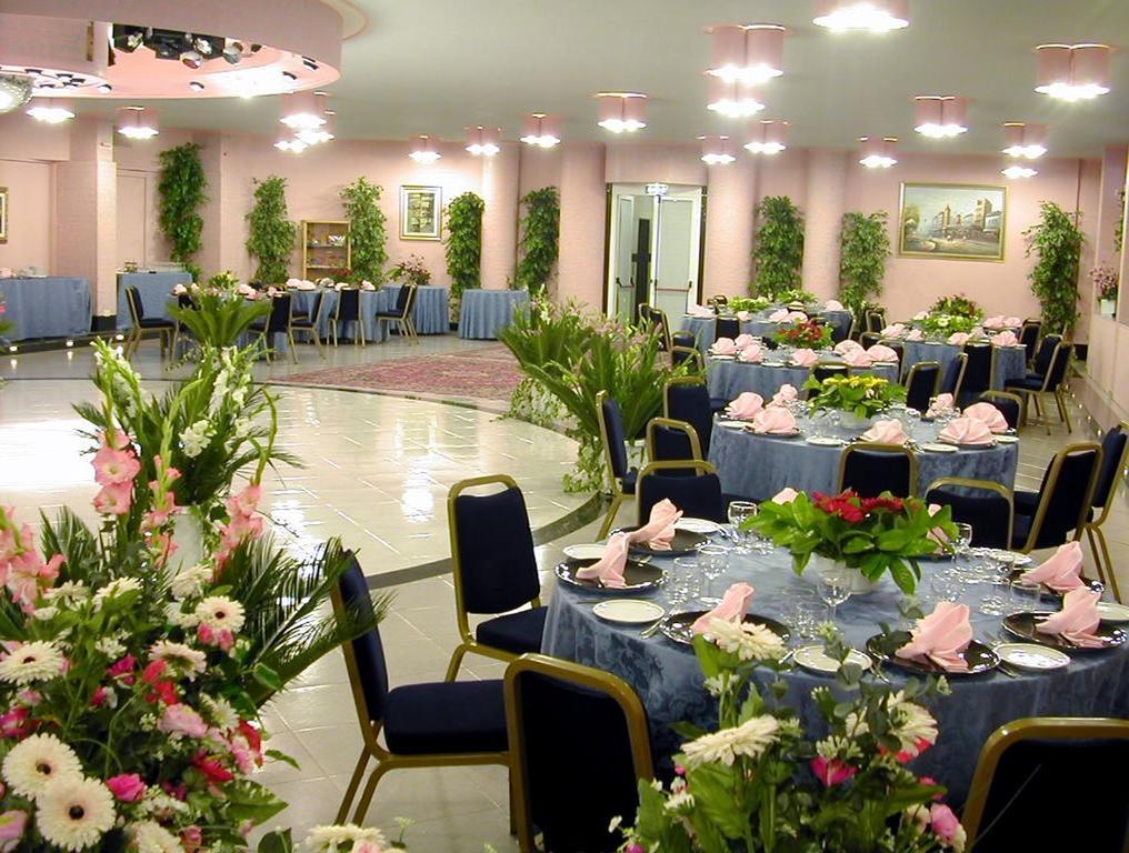 Hotel Villa Bisceglie Eksteriør billede