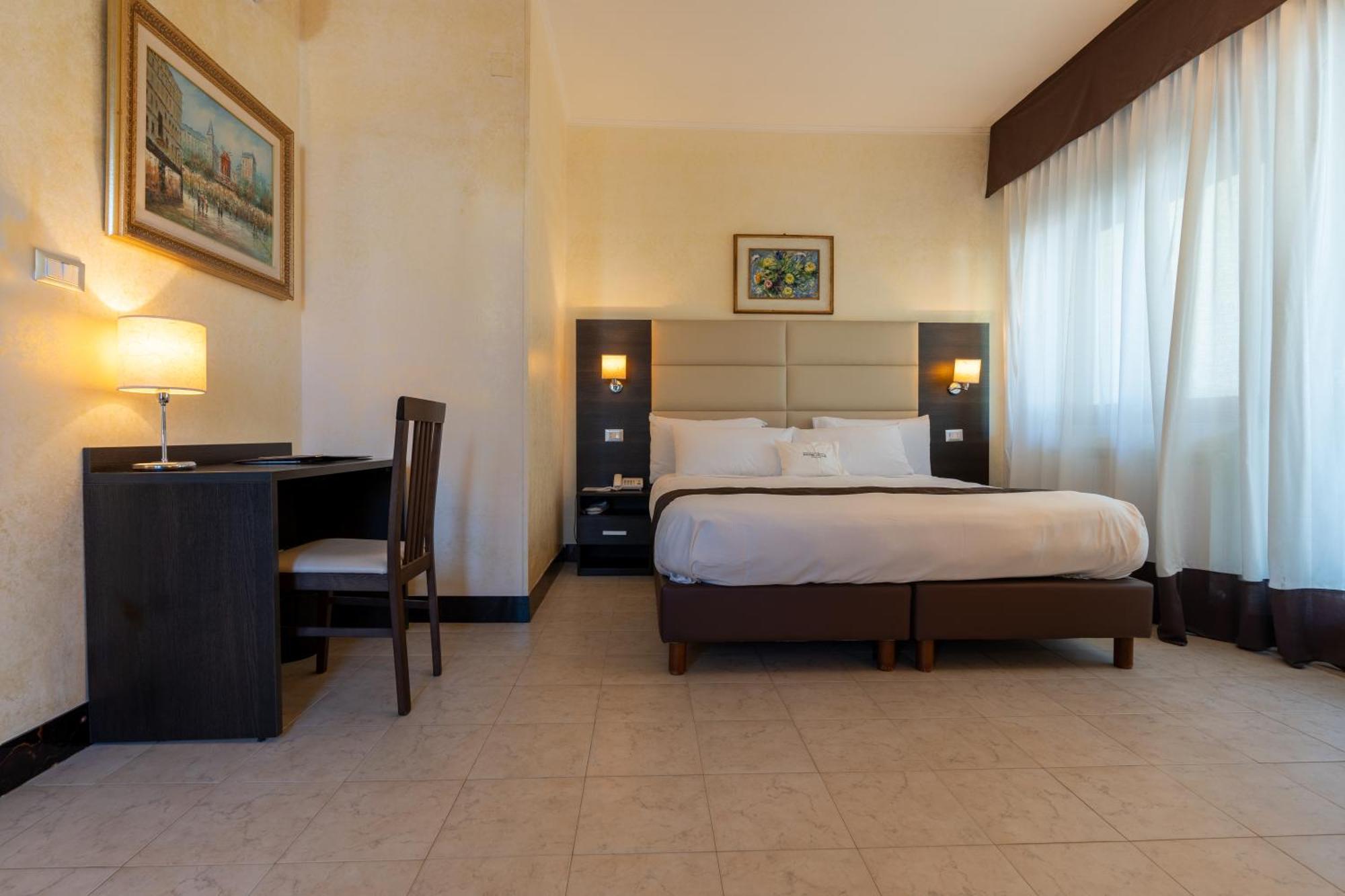 Hotel Villa Bisceglie Eksteriør billede