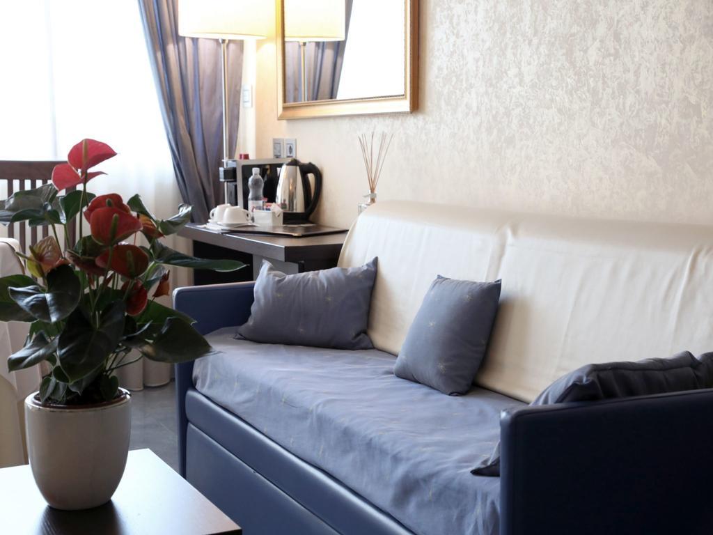 Hotel Villa Bisceglie Eksteriør billede